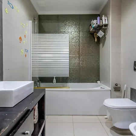 Casa De Ferias Ferreiras/albufeira Com Piscina * البوفيرا